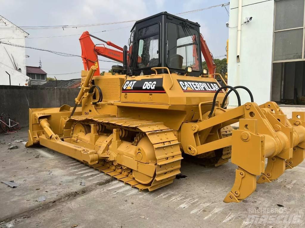 CAT D6G Buldožerji goseničarji