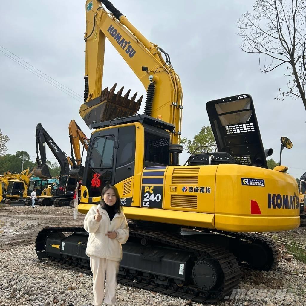 Komatsu PC 240 LC Bagri goseničarji