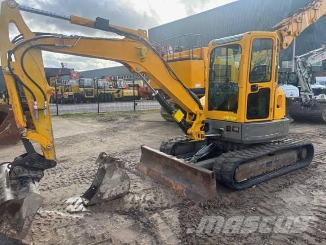Bobcat E 50 Mini bagri <7t