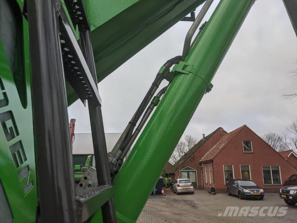 Sennebogen 825 M Bagri za prekladanje primarnih/sekundarnih surovin