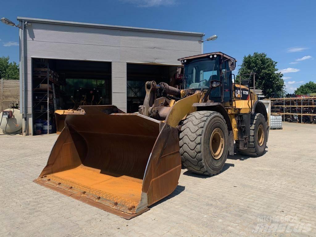 CAT 972 M Kolesni nakladalci
