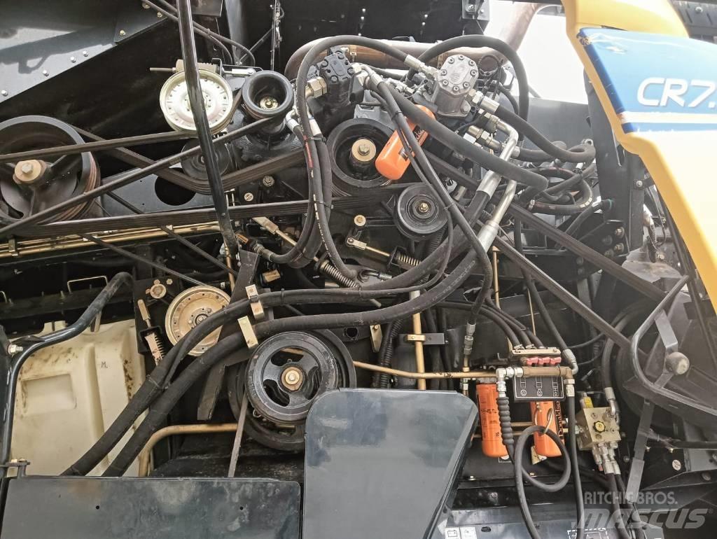 New Holland CR 7.90 Kombajni