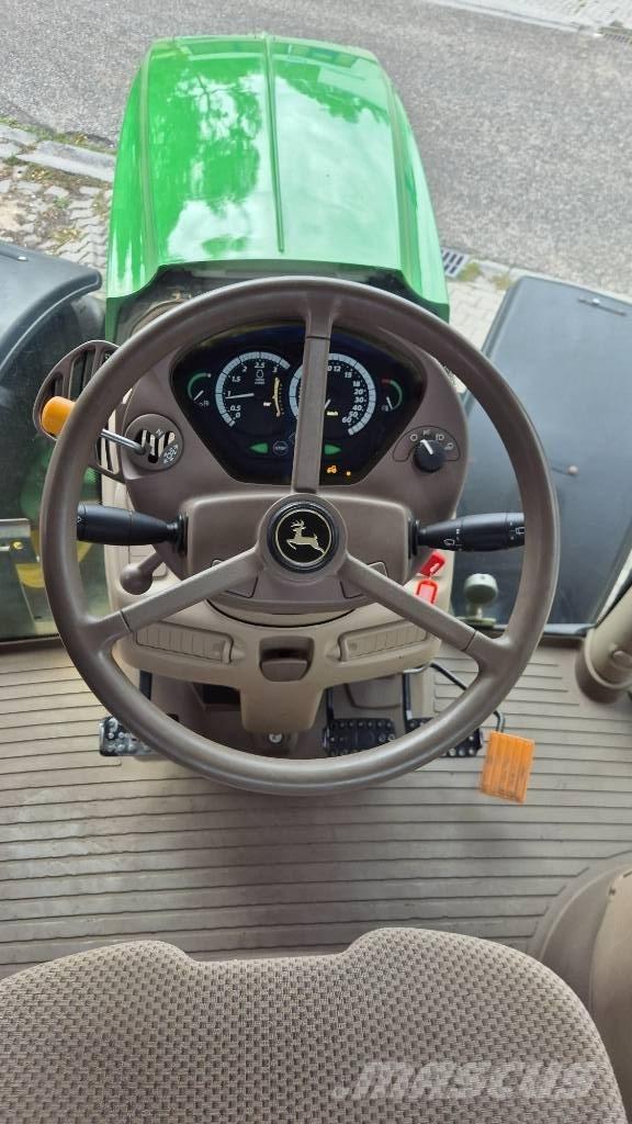 John Deere 6210 R Traktorji