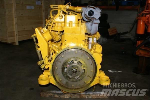 Komatsu SA4D102E Motorji