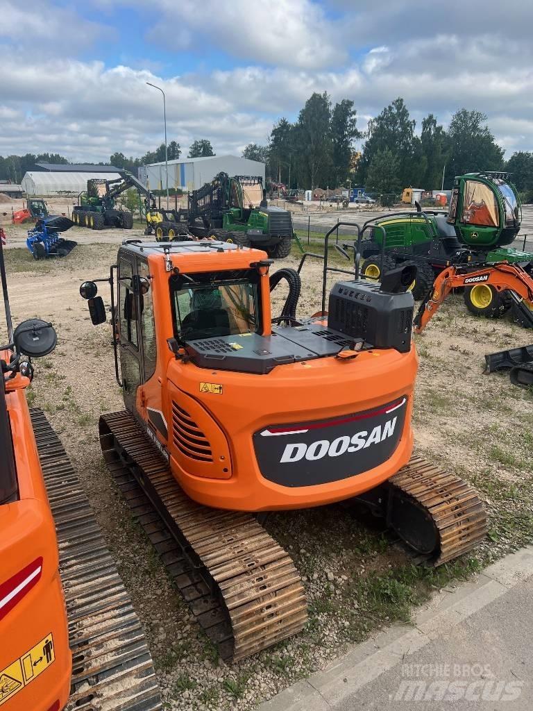 Doosan DX 140 LCR-7 Bagri goseničarji
