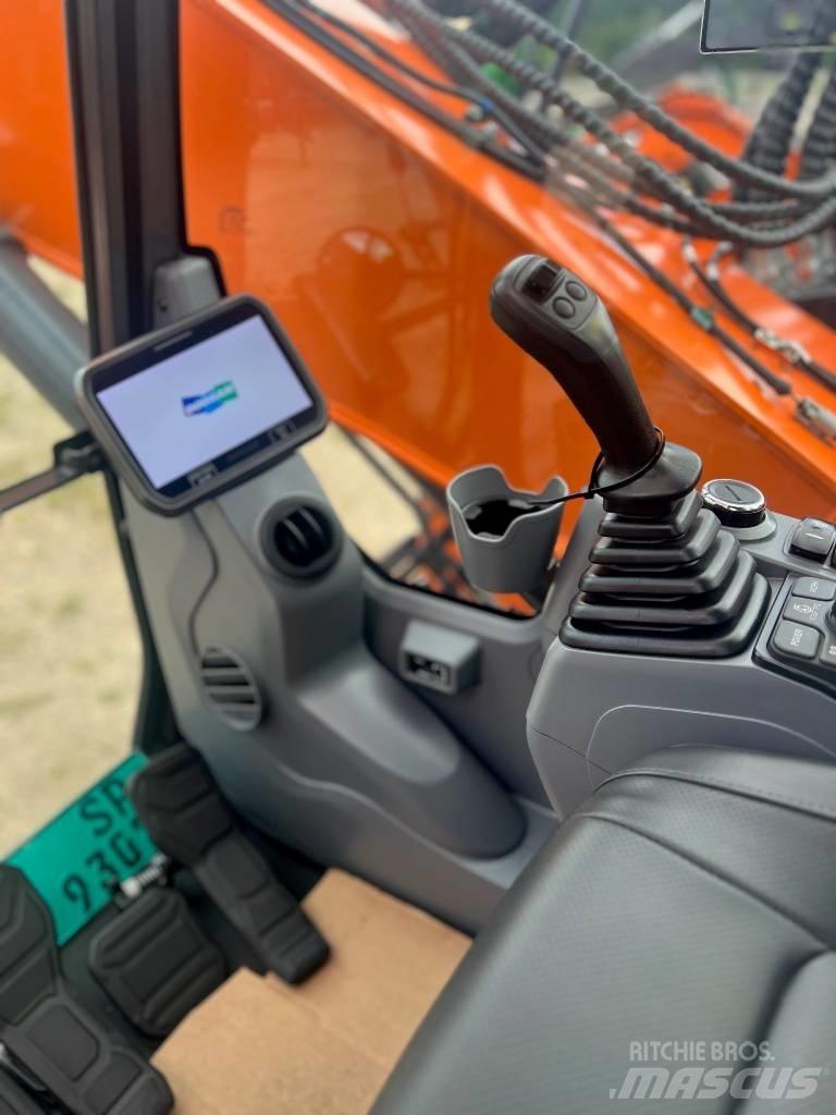 Doosan DX 140 LCR-7 Bagri goseničarji