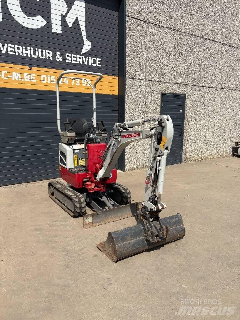 Takeuchi TB 210 R Mini bagri <7t