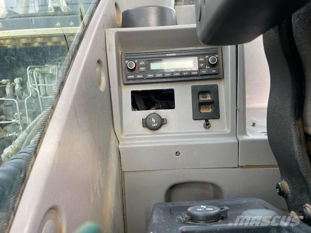 Volvo EC 140 EL Bagri goseničarji