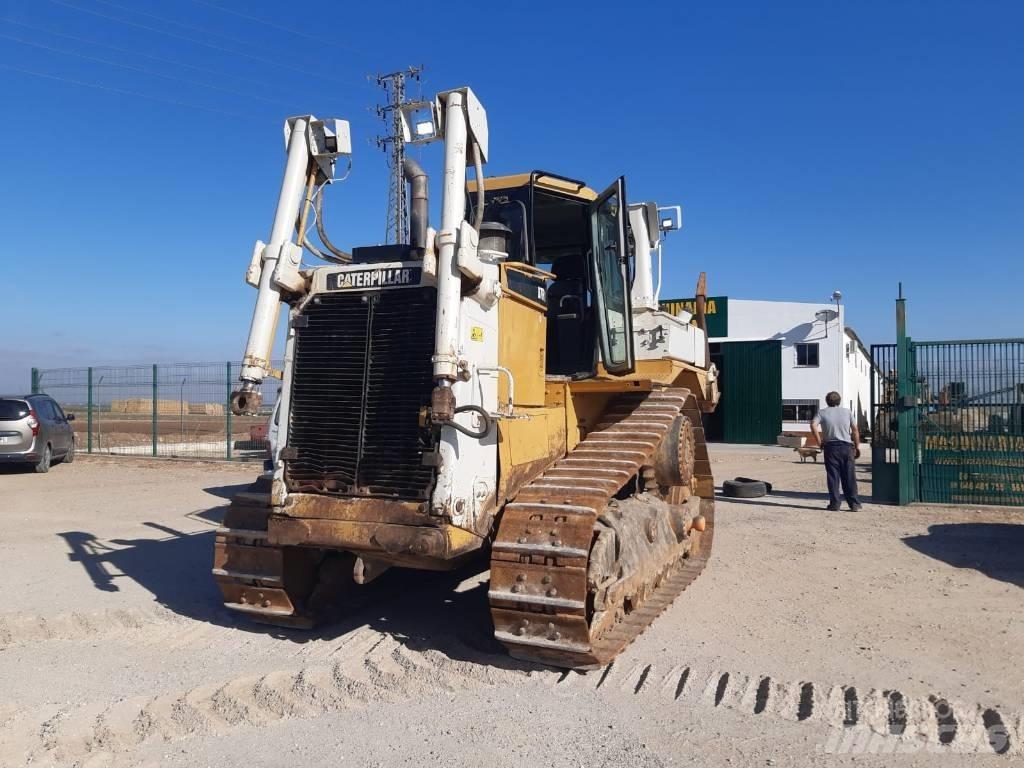 CAT D 7 R II Buldožerji goseničarji