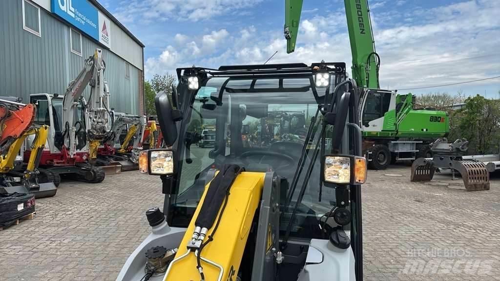 Kramer 5040 Kolesni nakladalci