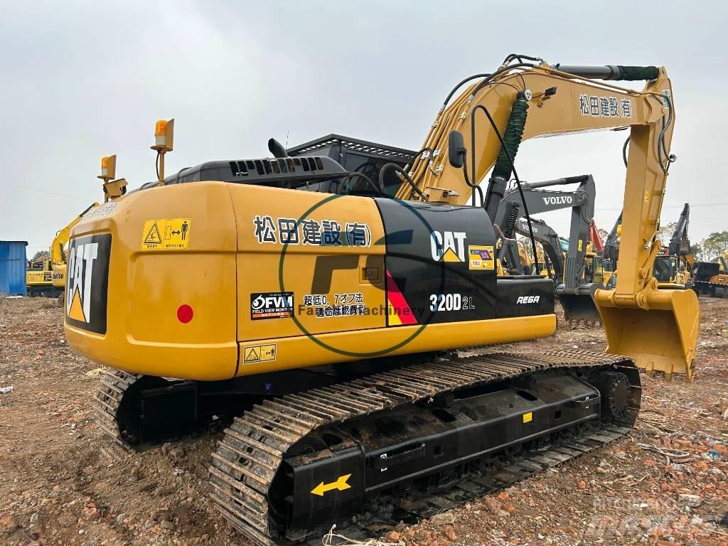 CAT 320 D2L Bagri goseničarji