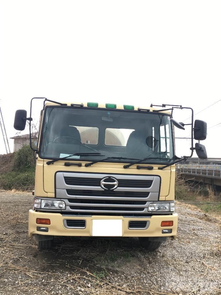 Hino FS2PKG10527 Mešalec betona / malte