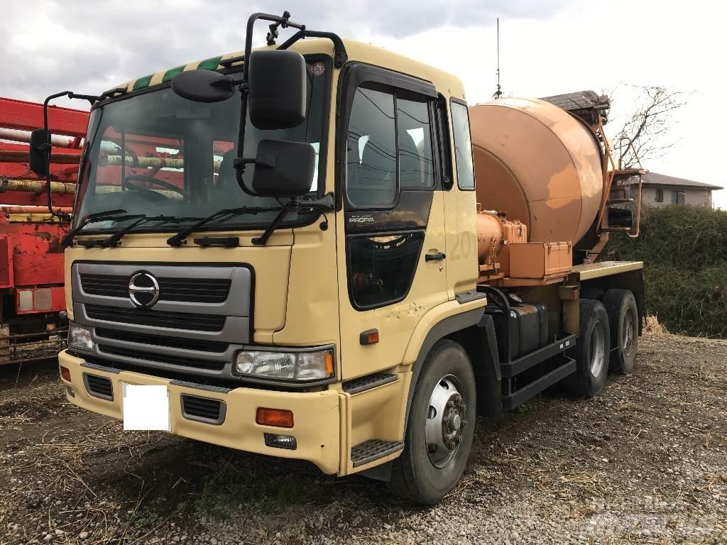 Hino FS2PKG10527 Mešalec betona / malte