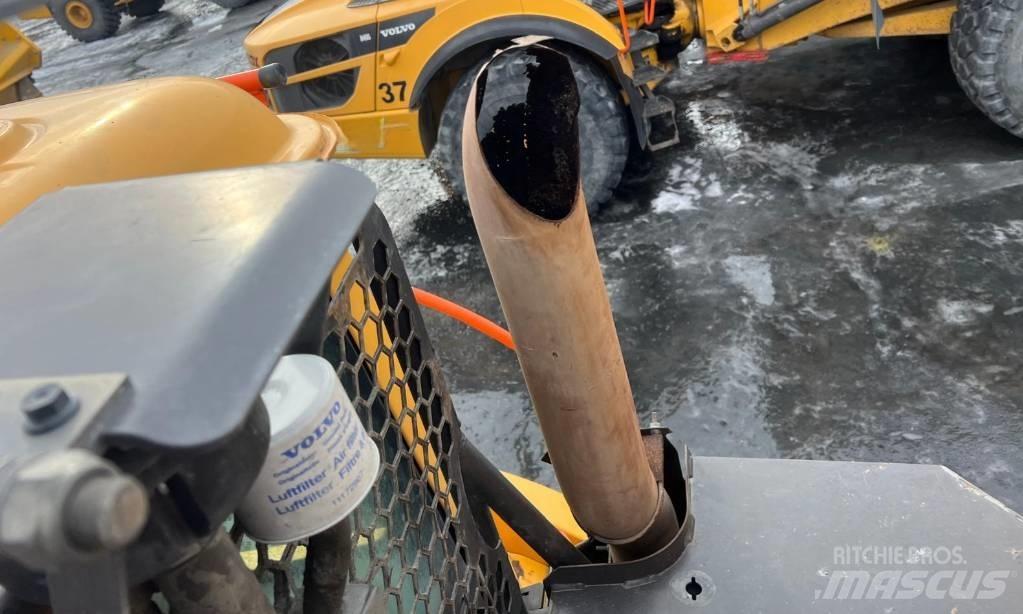 Volvo A 40 G Zglobni demperji