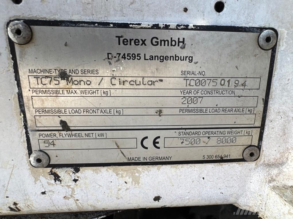 Terex TC 75 Midi bagri 7t – 12t