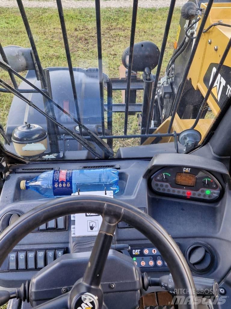 CAT TH 407 C Kmetijski teleskopski nakladalci