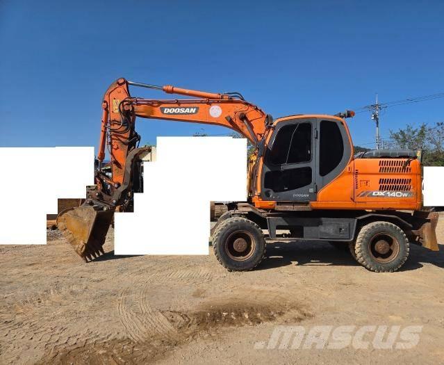 Doosan DX 140 WV-3 Bagri na kolesih