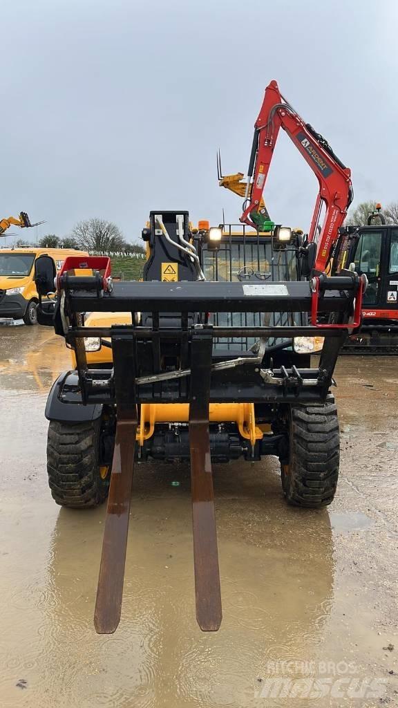 JCB 525-60 Teleskopski viličarji