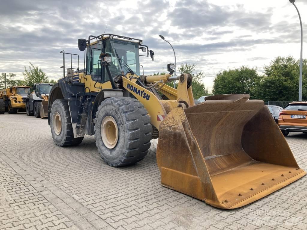 Komatsu WA 470-8 Kolesni nakladalci