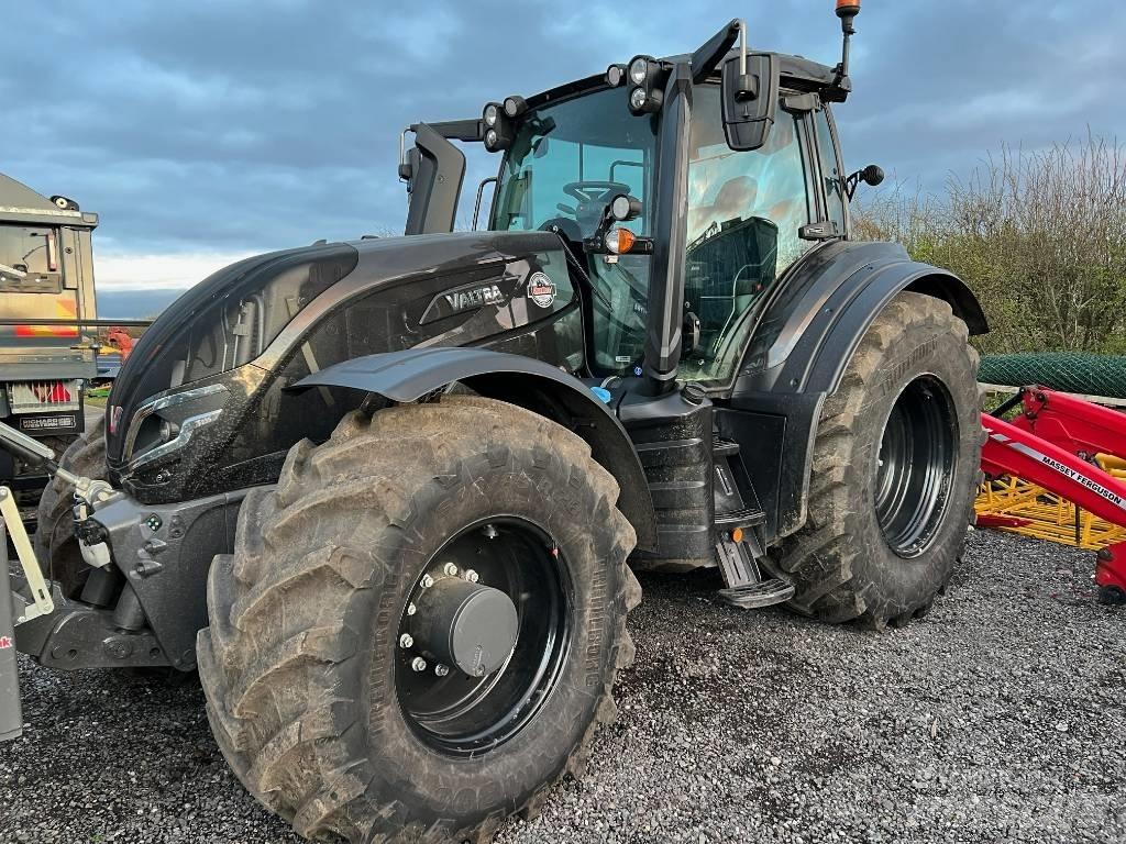 Valtra T 235 Direct Traktorji