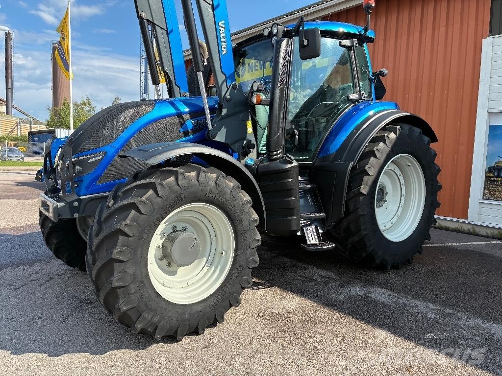 Valtra T 194 Versu Traktorji