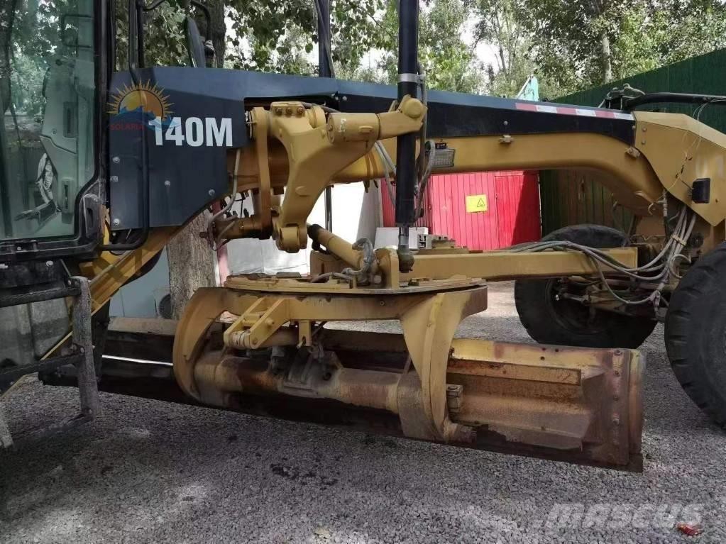 CAT 140 M Grederji