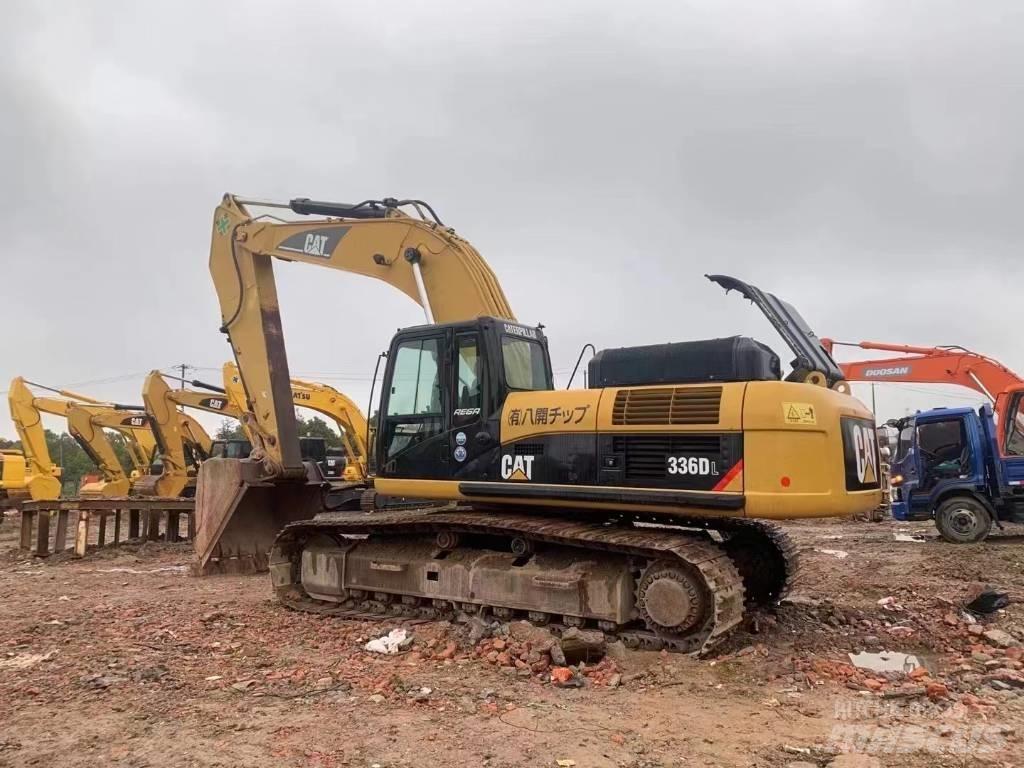 CAT 336 D Bagri goseničarji