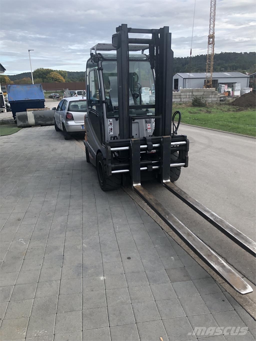 Still RX60-50/600 Električni viličarji