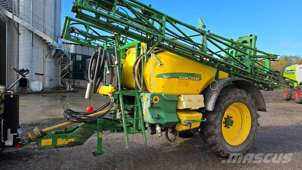 John Deere 740 i Vlečne škropilnice