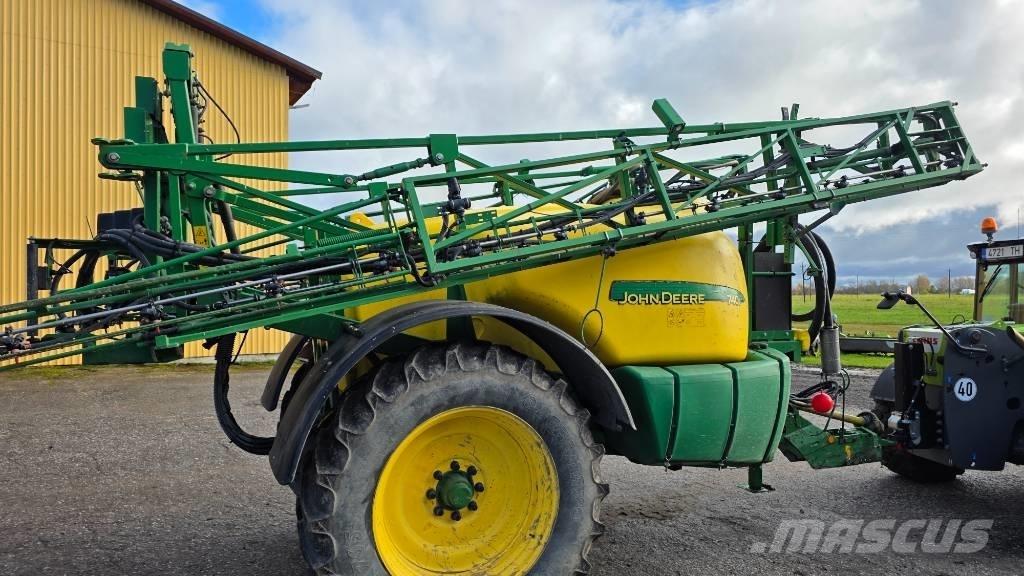 John Deere 740 i Vlečne škropilnice