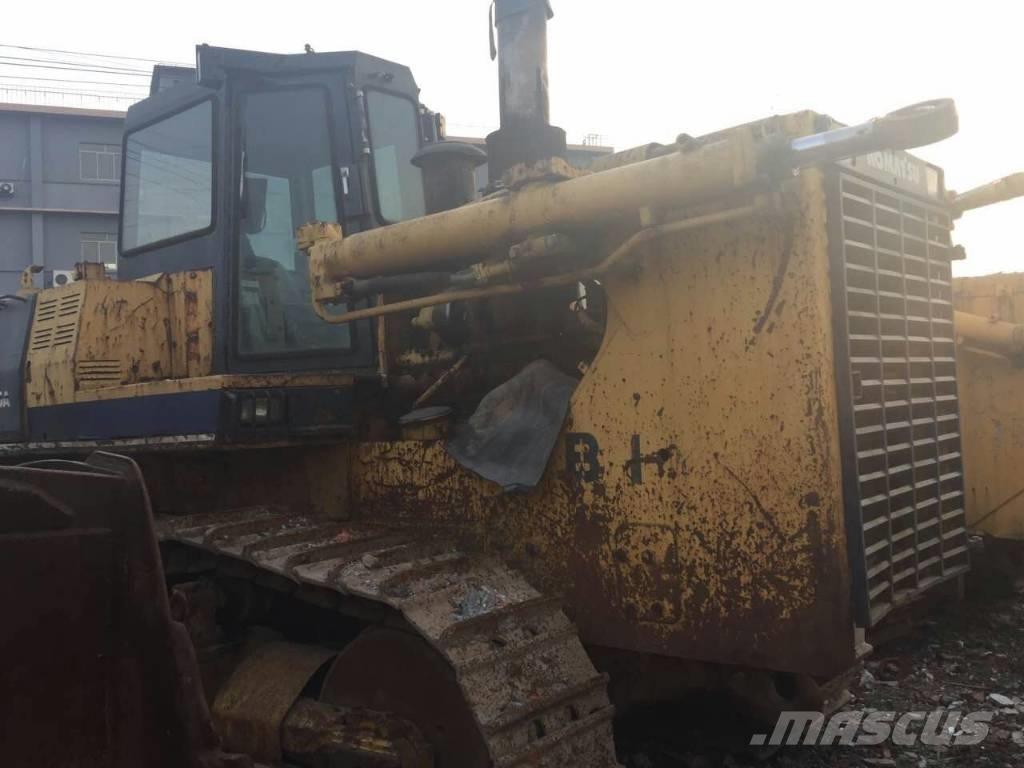 Komatsu D 155 A-1 Buldožerji goseničarji