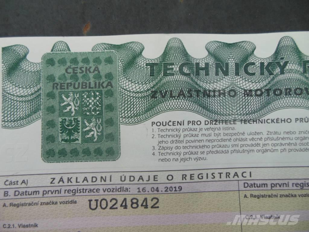 JCB 427 AGT4F Kolesni nakladalci