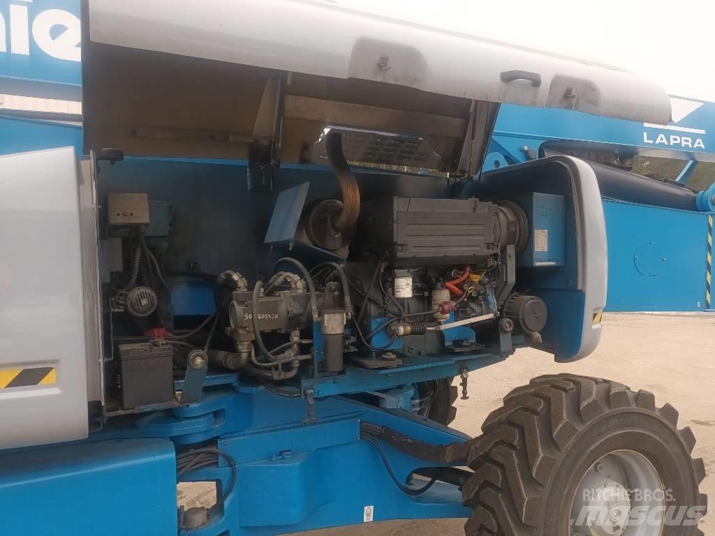 Genie Z 135/70 RT Zglobne dvižne ploščadi