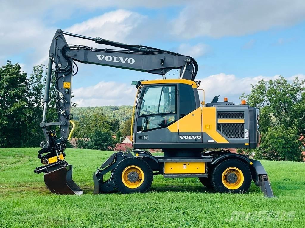Volvo EW 160 E Bagri na kolesih