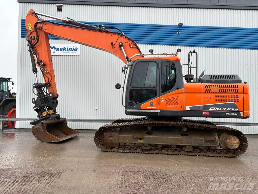 Doosan DX235LC-5 Bagri goseničarji