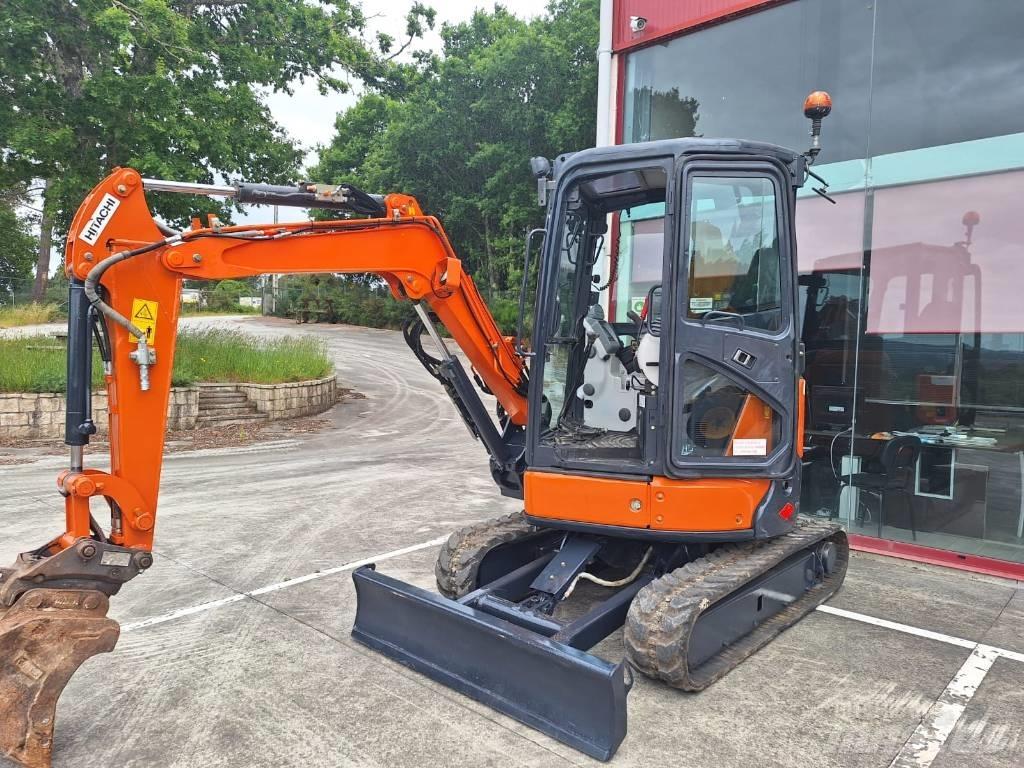 Hitachi ZX33-5A Mini bagri <7t
