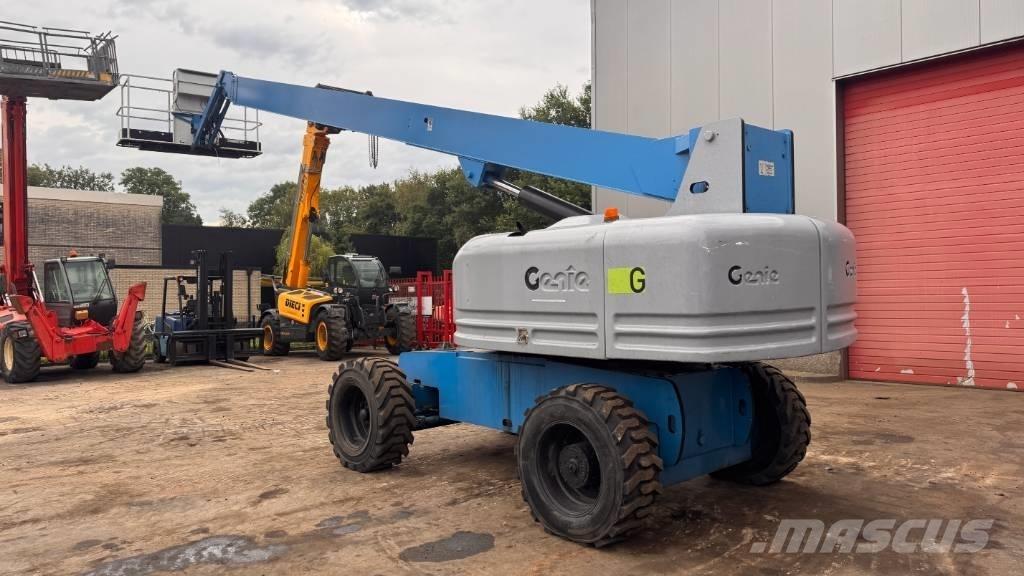 Genie S 85 Teleskopske dvižne ploščadi