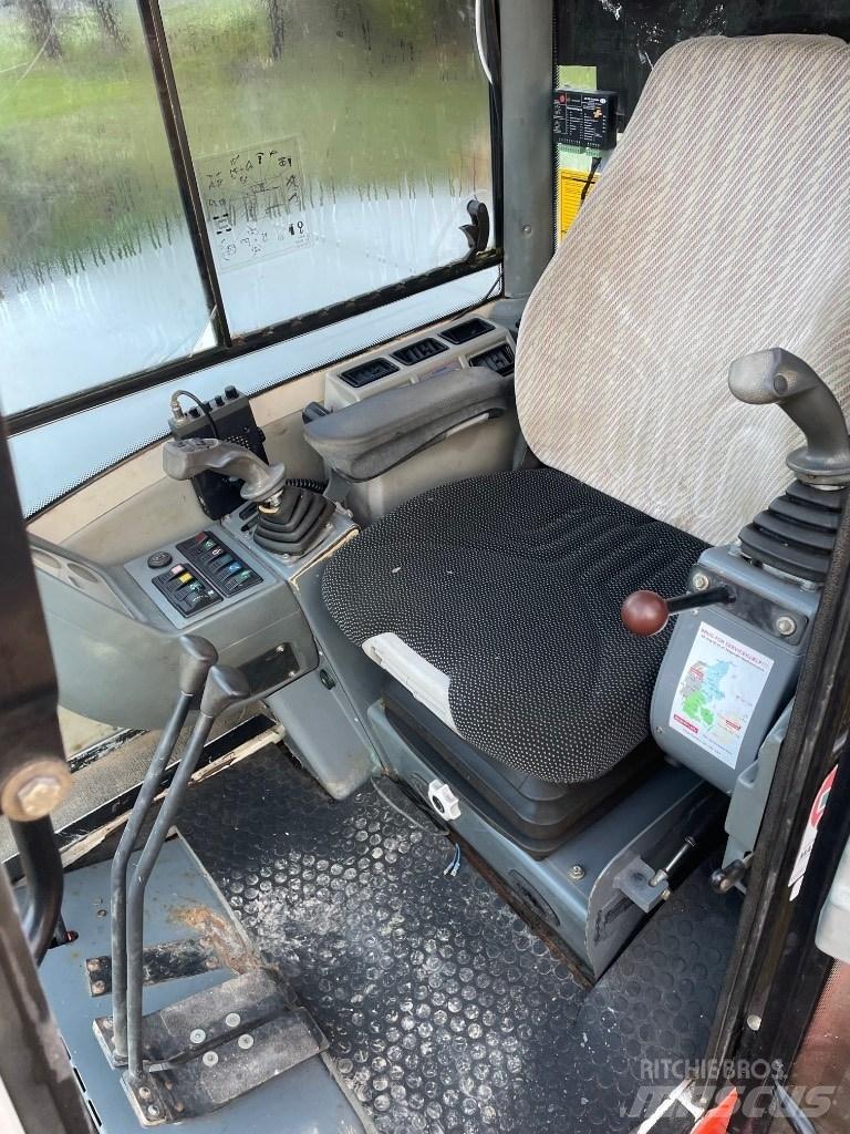 Terex TC125 Bagri goseničarji