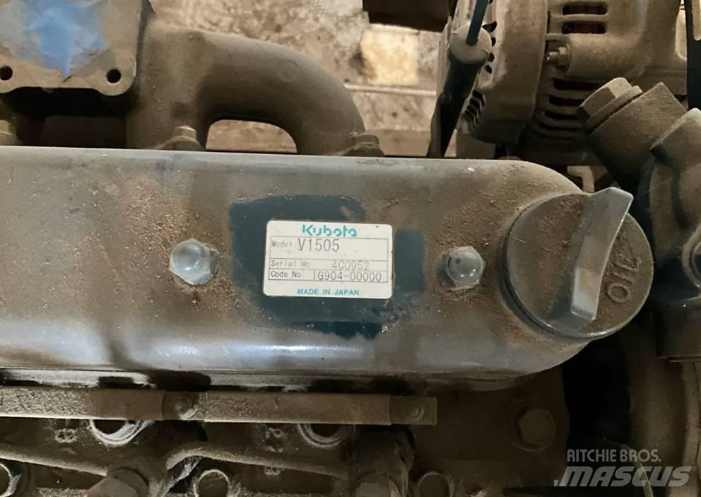 Kubota V 1505 Motorji