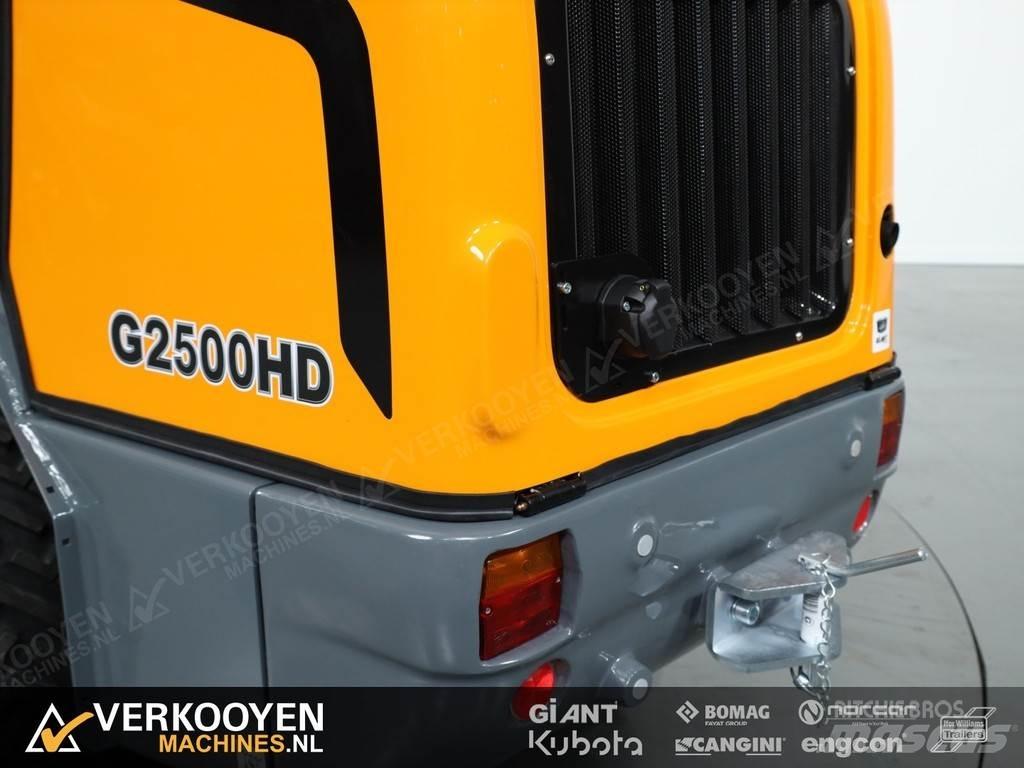 GiANT G2500 HD Kolesni nakladalci