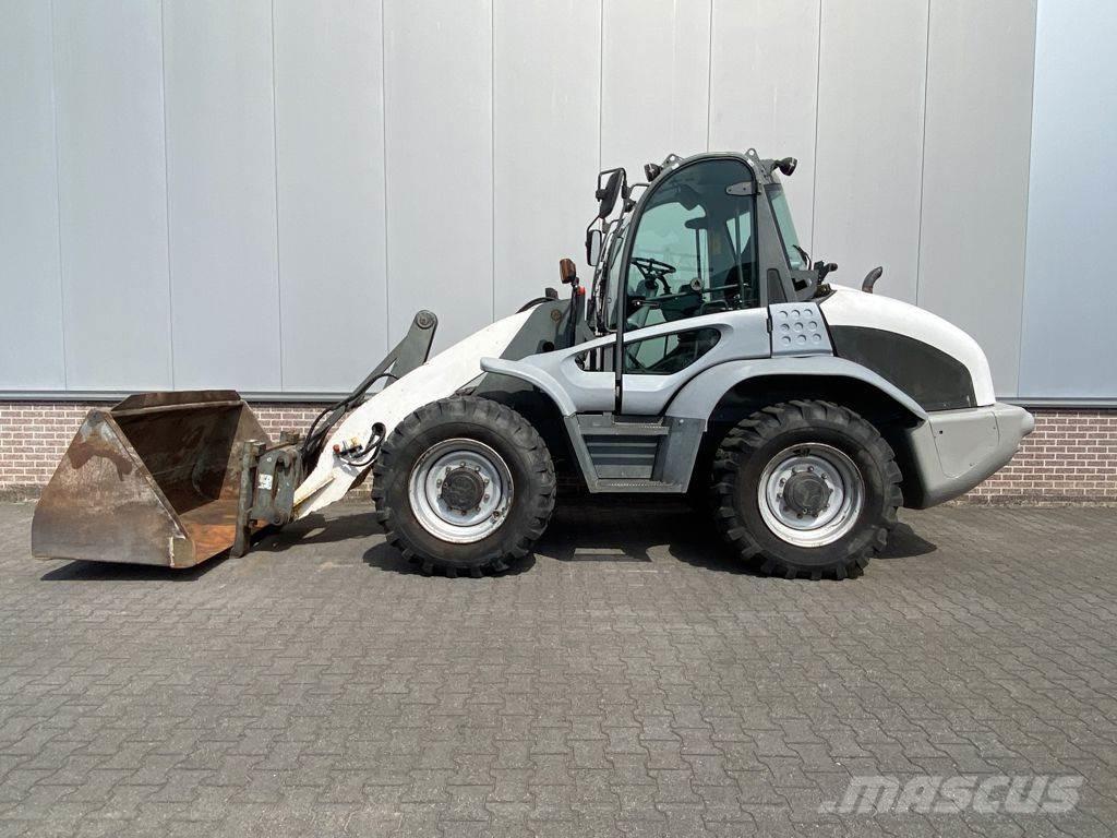 Kramer 345 Kolesni nakladalci