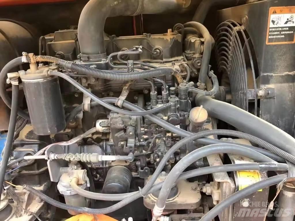 Doosan DH 80 Midi bagri 7t – 12t