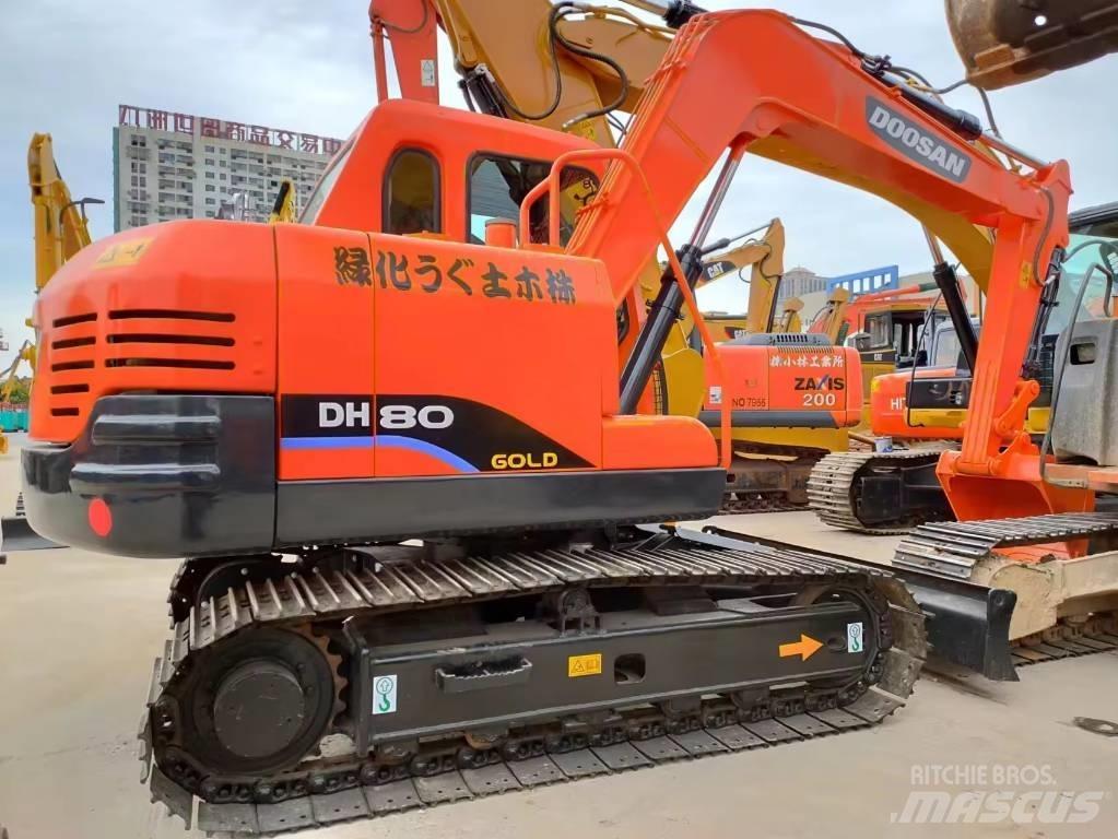 Doosan DH 80 Midi bagri 7t – 12t