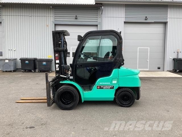 Mitsubishi FD35N Dizelski viličarji