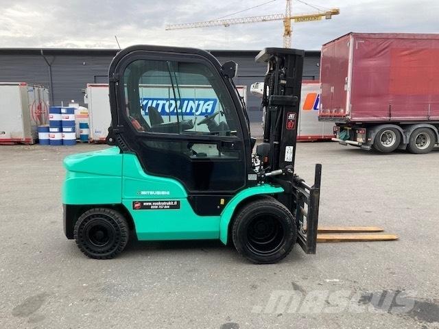 Mitsubishi FD35N Dizelski viličarji