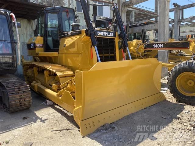 CAT D 6 G Buldožerji goseničarji