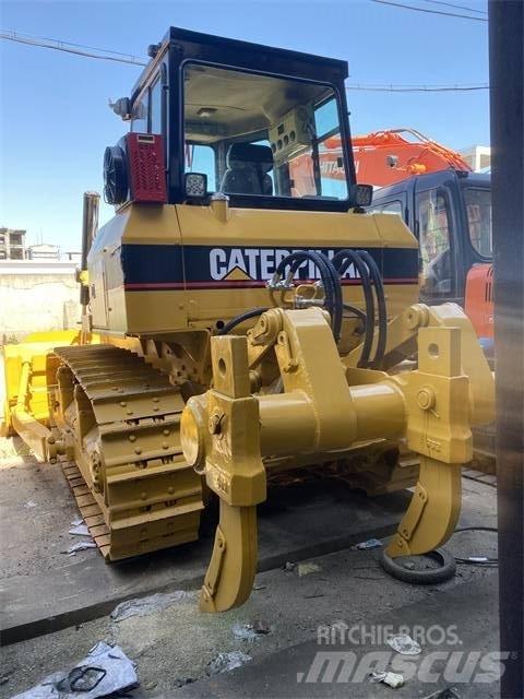 CAT D 6 G Buldožerji goseničarji