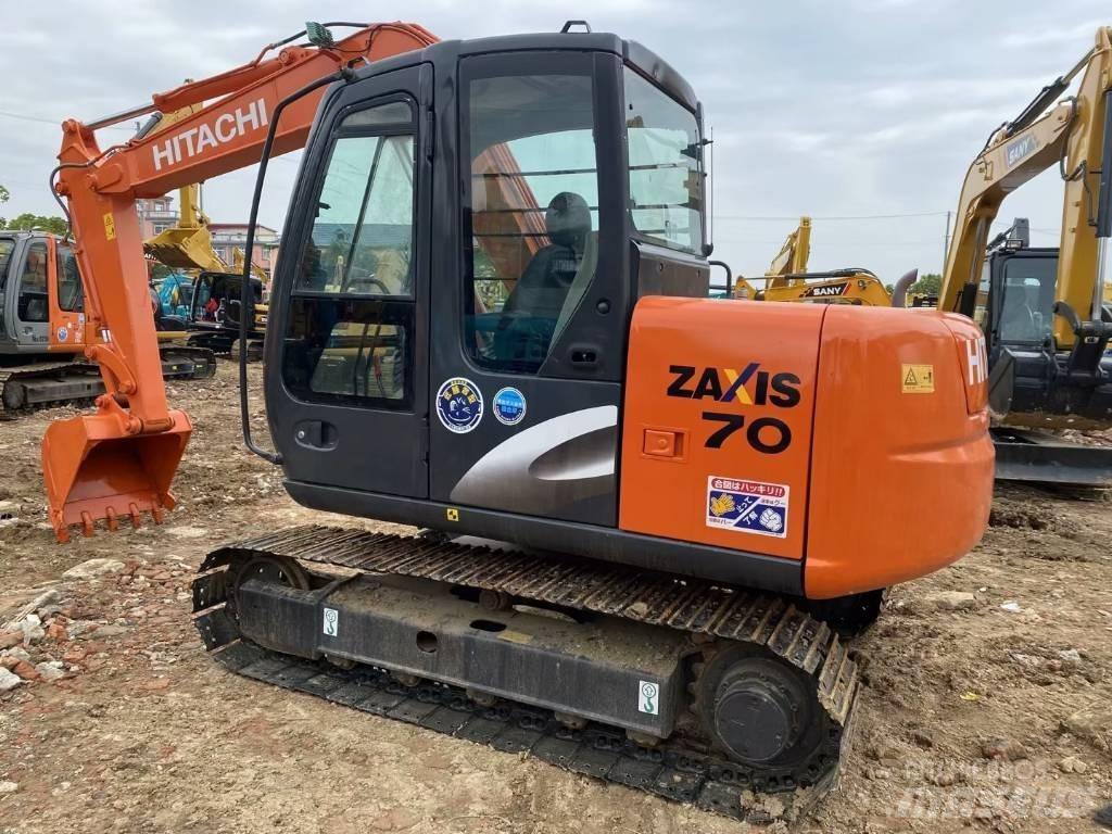 Hitachi ZX 70 Bagri goseničarji