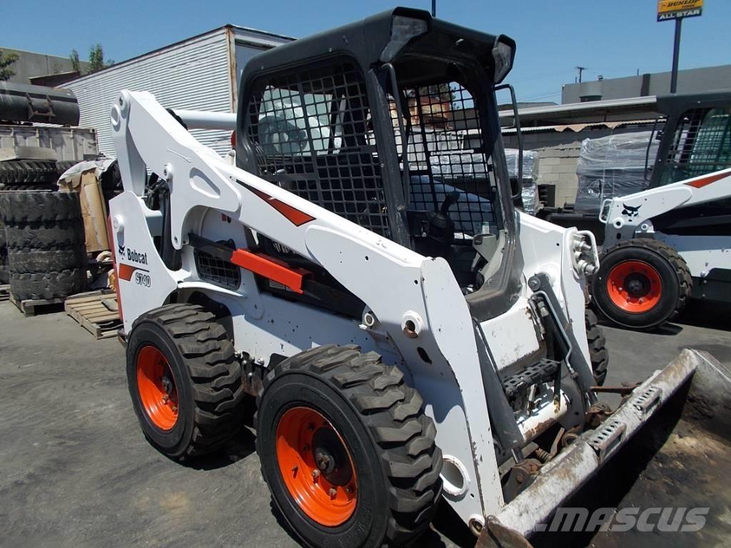 Bobcat S740 Skid steer mini nakladalci