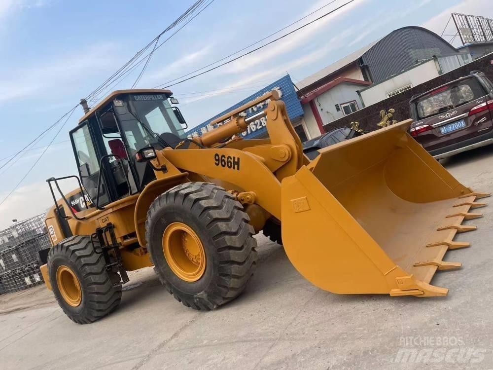 CAT 966 H St VZO Kolesni nakladalci
